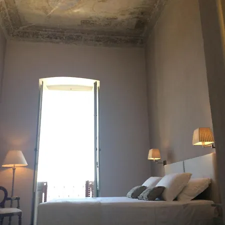 Relais Santa Croce Гостевой дом Кальяри