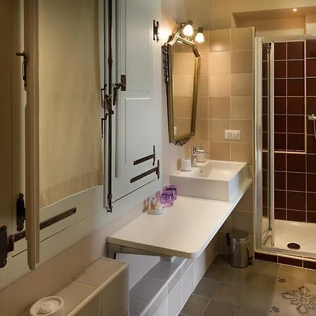 Relais Santa Croce Gasthof