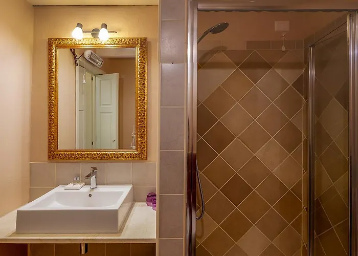 Relais Santa Croce Кальяри